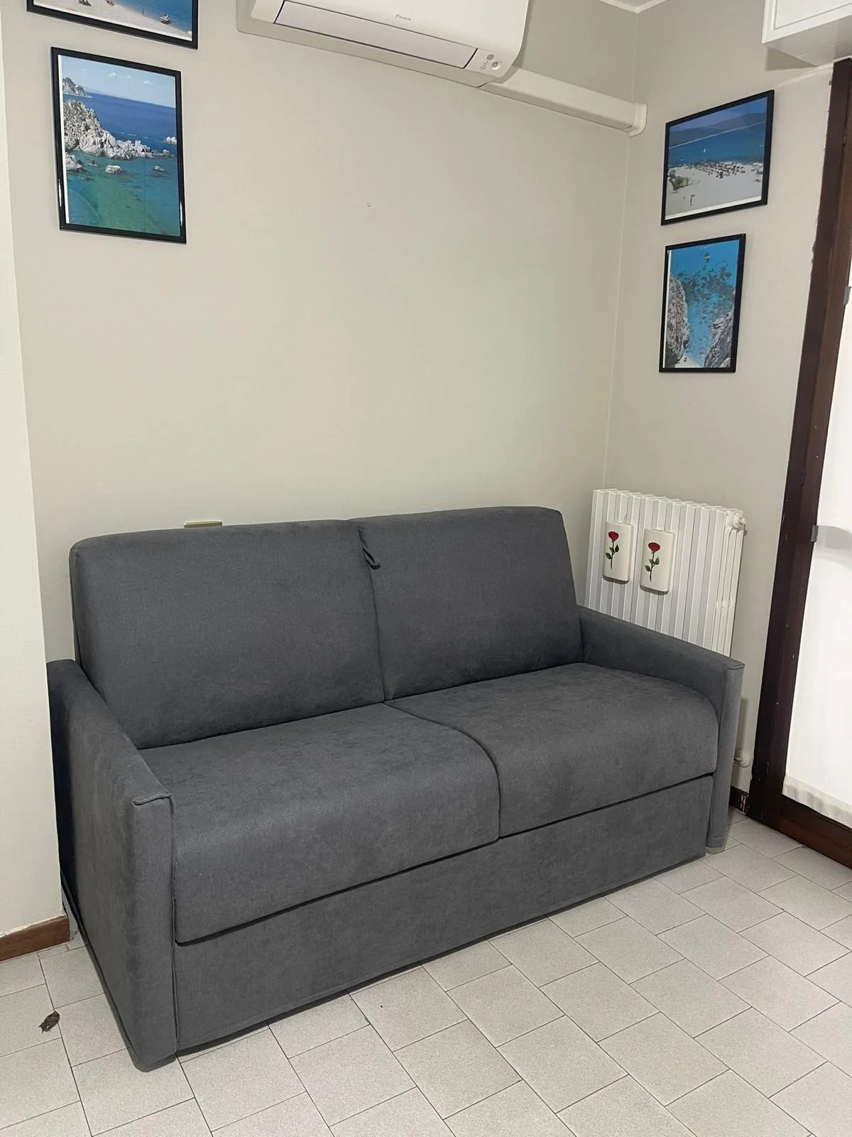 Divano letto Sofa Italia installato a casa di Marco R.